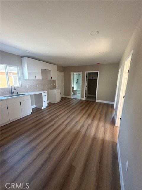 Building Photo - 8404 Borson St