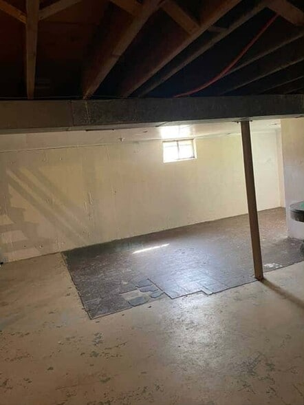 Building Photo - 10000 Dellridge Ln