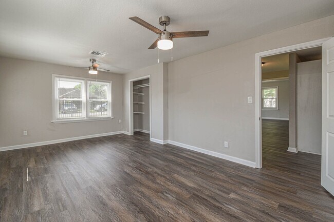 Building Photo - 3709 Gager St