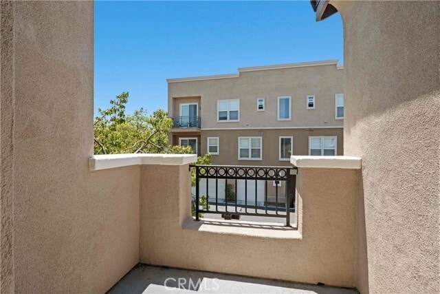 Building Photo - 1216 McFadden Dr