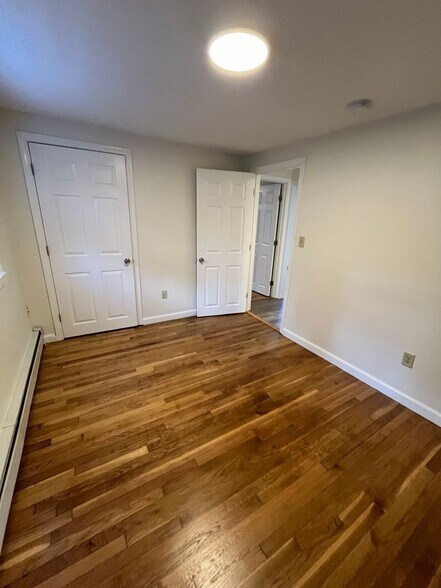 Building Photo - 253 Stackpole St