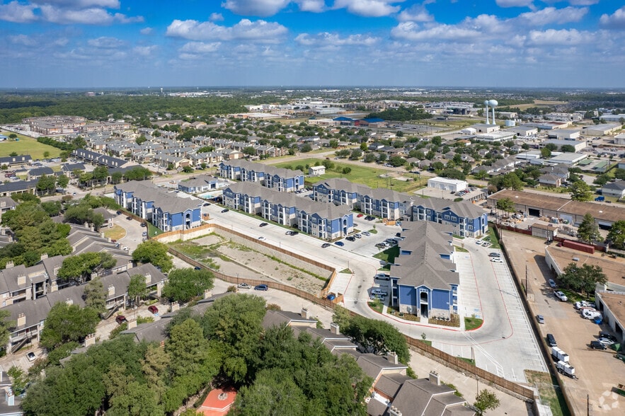 Aerial Photo - The Arbor at Wayforest