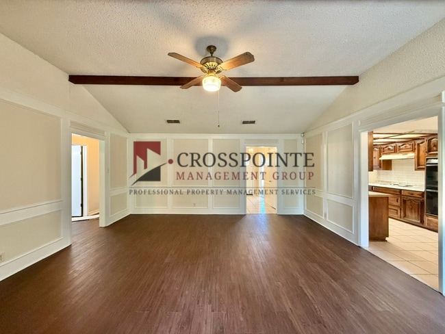Building Photo - 4819 Gretna Green Ln