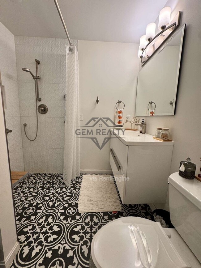 Building Photo - 21 Countryside Dr