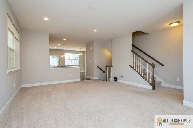 Building Photo - 1601 Hights Farm Rd S