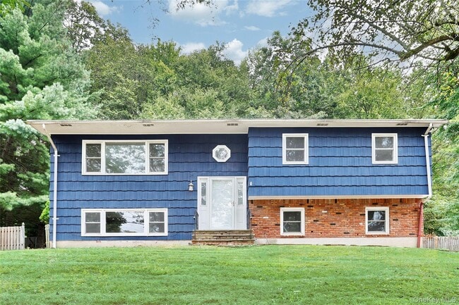Primary Photo - 24 Wallace Dr