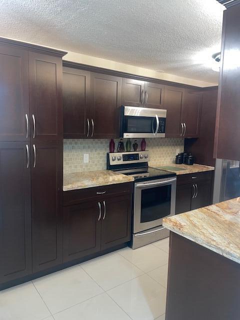 Building Photo - 1201 SW 128th Terrace