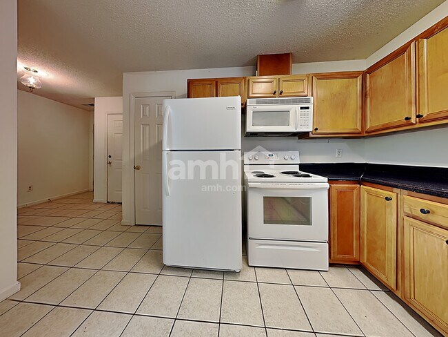 Building Photo - 5700 Regent Village Drive