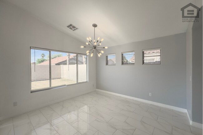 Building Photo - 3Bed/2Bath House at AZ-101 Loop/75th Ave! Ready for Immediate Move-In! -- HOME OFFICE!