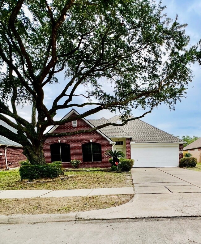 Primary Photo - 6010 Forest Plaza Ct