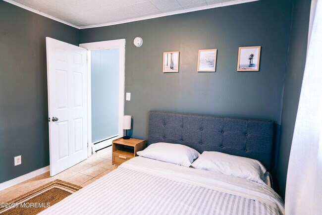 Building Photo - 13 Decatur Ave