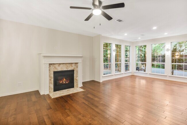 Building Photo - 76 S Piper Trace