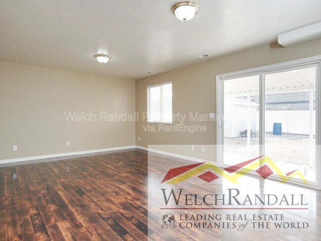 Building Photo - 1567 W 1950 N