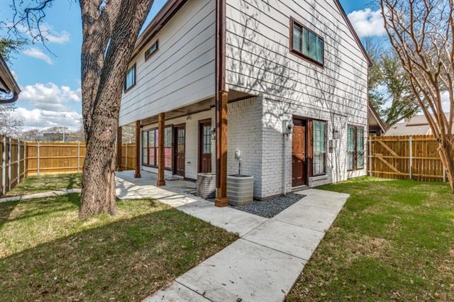 Building Photo - 2321 North Ct