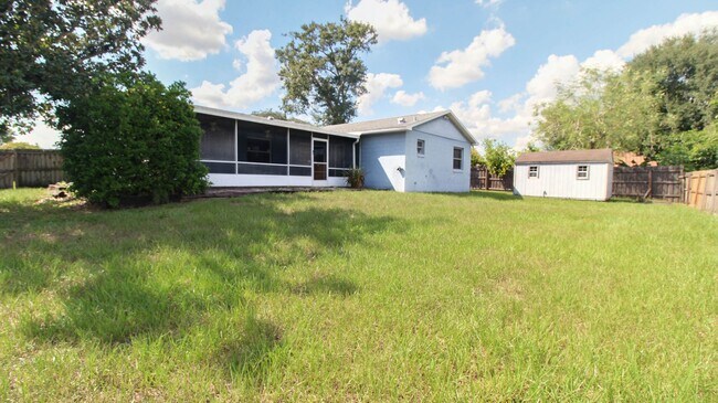 Building Photo - 1201 Springview Run