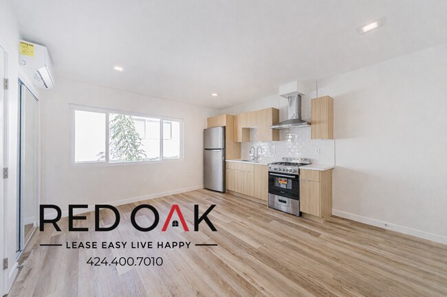 Building Photo - 6626 Darby Ave