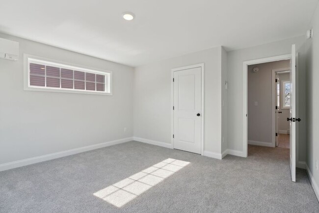 Building Photo - 6-29 Legacy Lane - 12