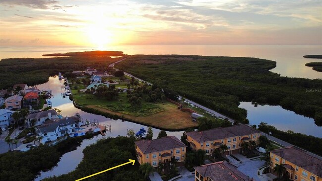 Building Photo - 6517 Channelside Dr