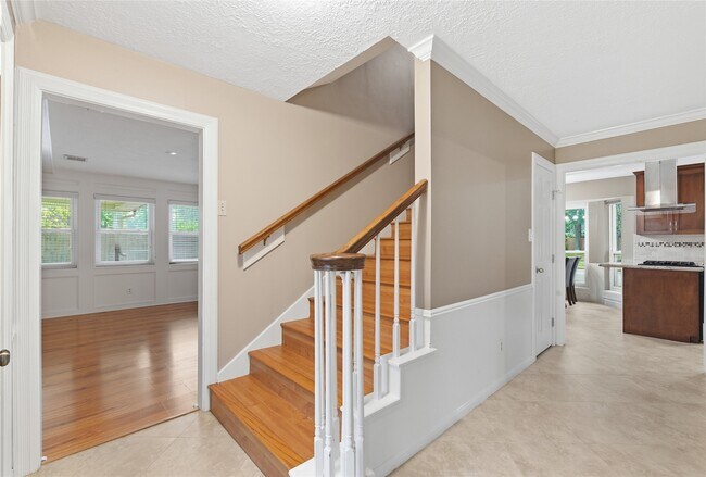 Building Photo - 12635 Ivyforest Dr