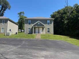 Building Photo - 7024 Autumn Dr