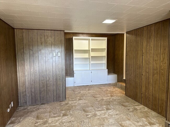 Building Photo - 4 bedroom, 1 bath Country Home for rent!  MOVE IN SPECIAL!