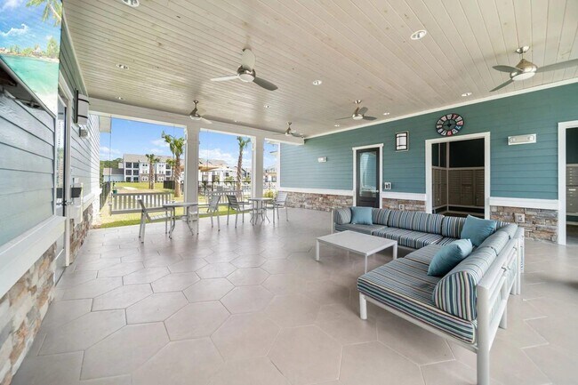Building Photo - 1851 LPGA Blvd