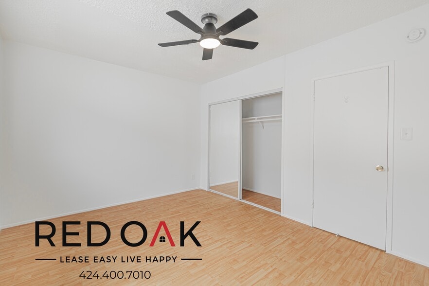 Building Photo - 4037 McLaughlin Ave