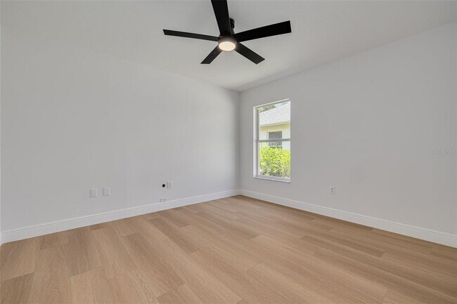 Building Photo - 9418 Azalea Ridge Cir