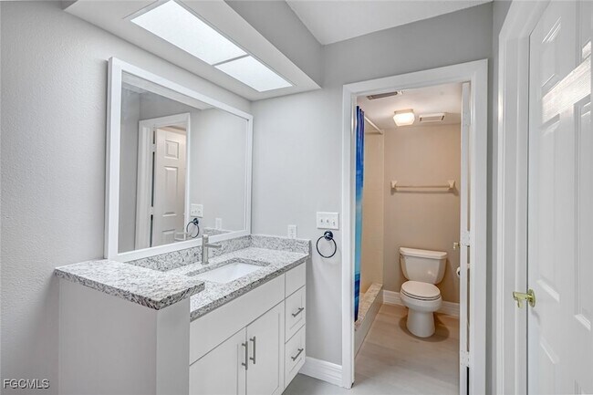 Building Photo - 15206 Parkside Dr