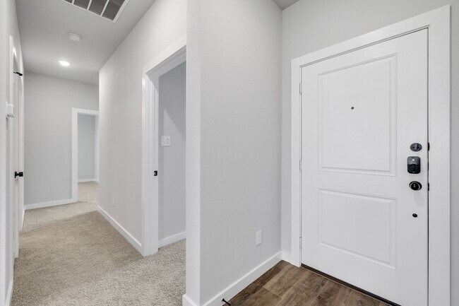 Building Photo - Discover the Best of Midlothian Living