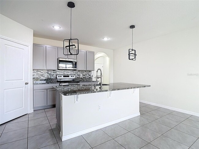 Building Photo - 2682 Common Fig Run