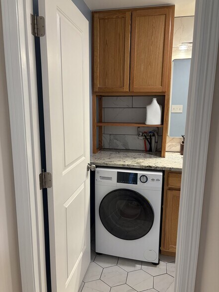 Building Photo - 10125 W 25th Ave