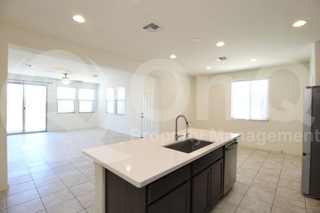 Building Photo - 14238 W Bronco Trl