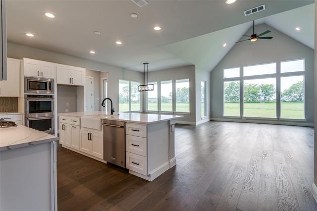 Building Photo - 709 Lexington Ln