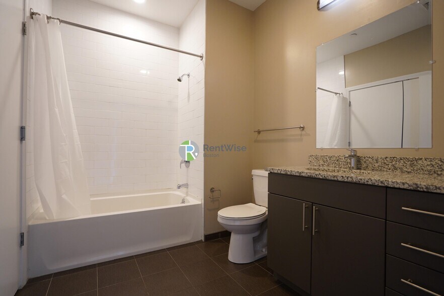 Building Photo - 625 McGrath Hwy