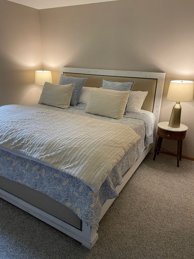 Building Photo - Cozy tranquility 6mi from Mayo 4bed/3bath