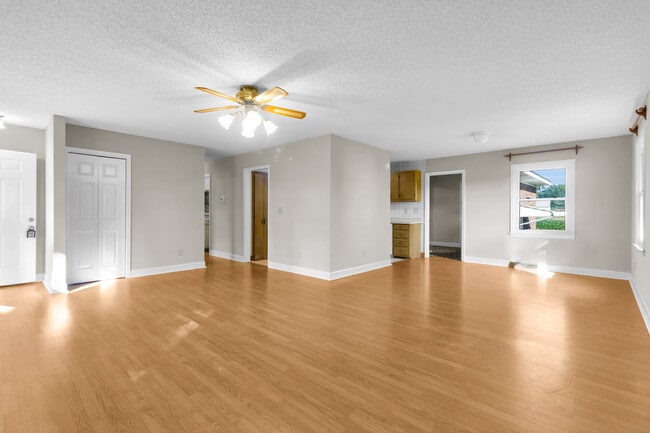 Building Photo - 209 McCoy Ave