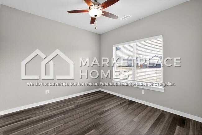 Building Photo - 439 N Otoe St