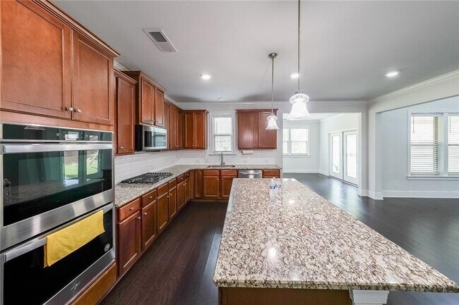 Building Photo - 5789 Creek Indian Dr