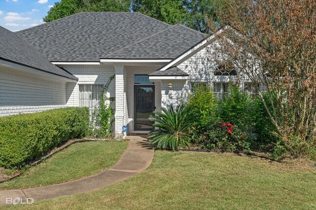 Building Photo - 6007 Cardinal Ln