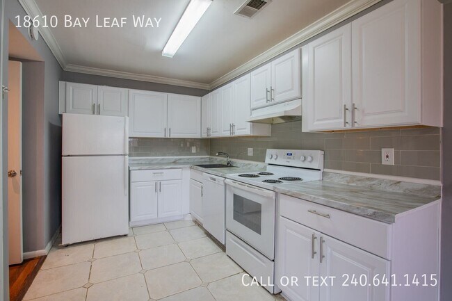 Building Photo - 18610 Bay Leaf Way
