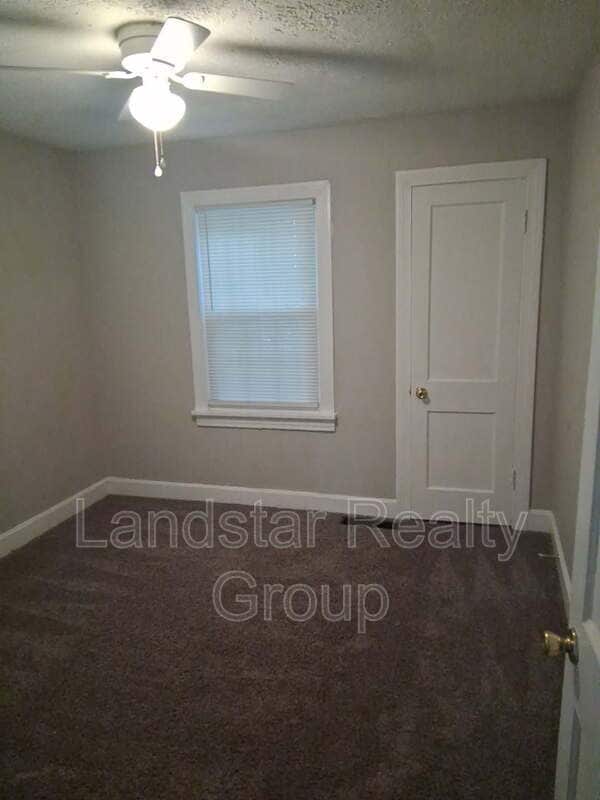 Building Photo - 1319 Thornberry Ave