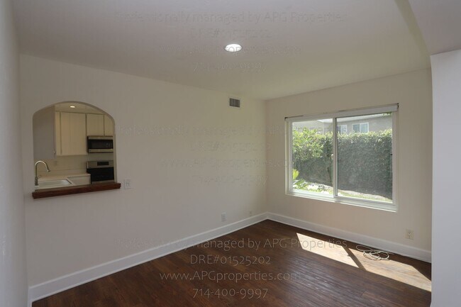 Building Photo - 25502 McIntyre St