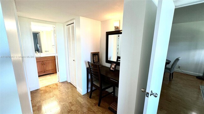 Building Photo - 2651 S Course Dr