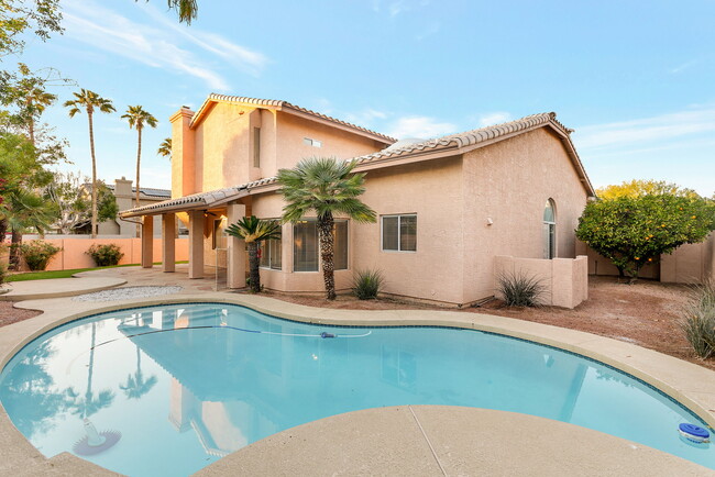 Pool and Covered Patio - 6901 E Evans Dr