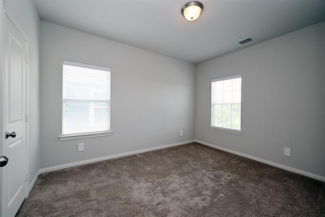 Building Photo - 1021 Water St