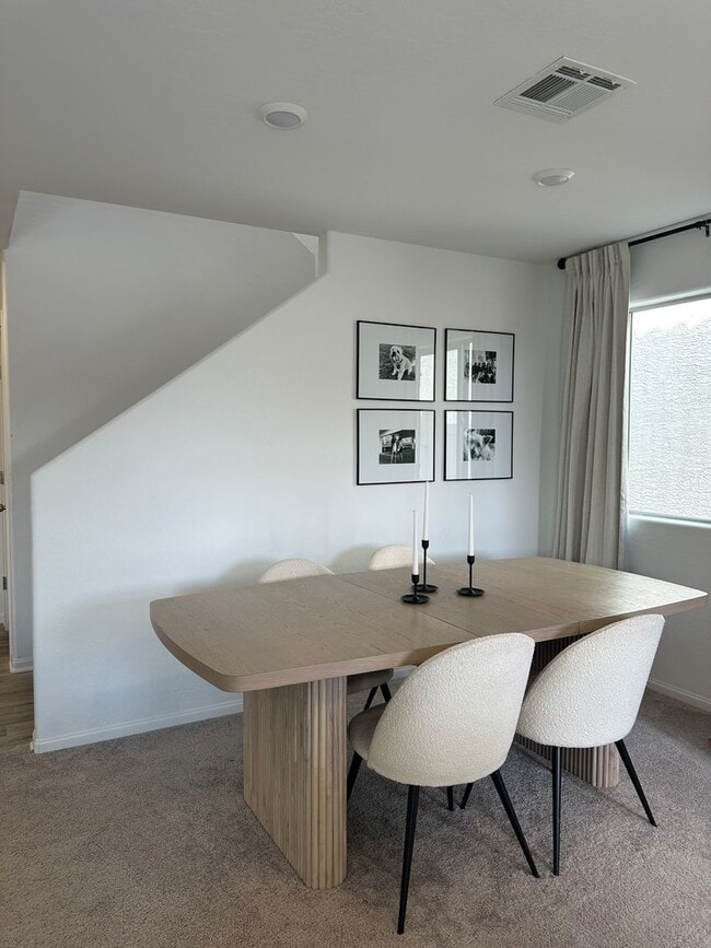 Building Photo - Beautiful Las Vegas Home!