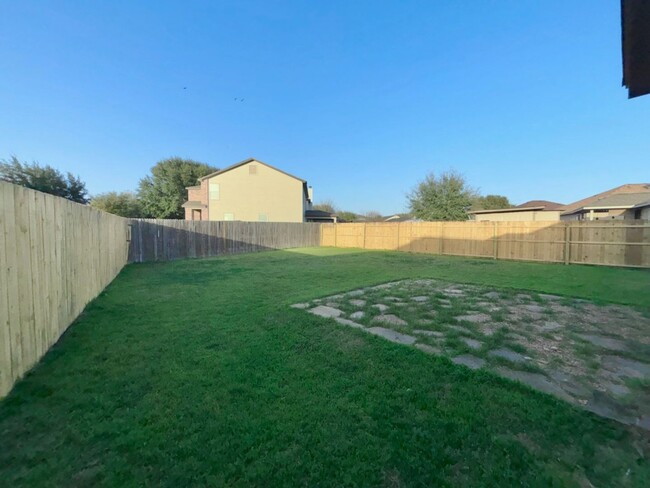 Building Photo - 3 BR /2 BA - 1354 SF Home in San Marcos - ...