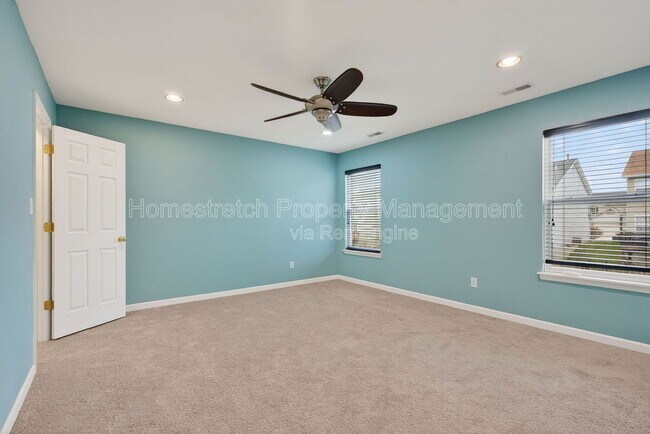 Building Photo - 425 Spring Trce