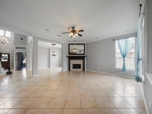 Building Photo - 5430 Tyler Park Ln